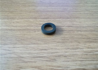 Czarne niestandardowe gumowe uszczelki / małe gumowe podkładki Odporność chemiczna