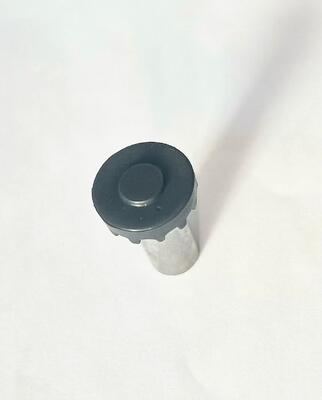 Niet z tworzywa sztucznego zapobiegający luzowaniu z metalową główką rurową | Precyzyjny sworzeń ustalający do zastosowań motoryzacyjnych i meblarskich