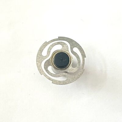 Metalowo-gumowy zawór kompozytowy.